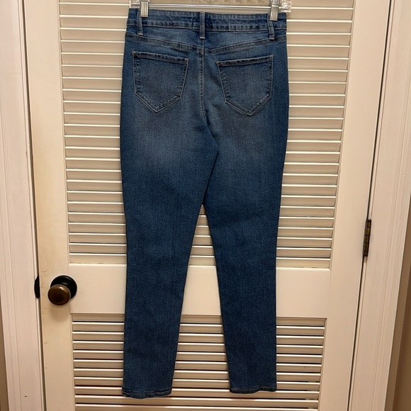 SO Distressed Jeans in Medium Wash, Size 14, EUC - Picture 10 of 11